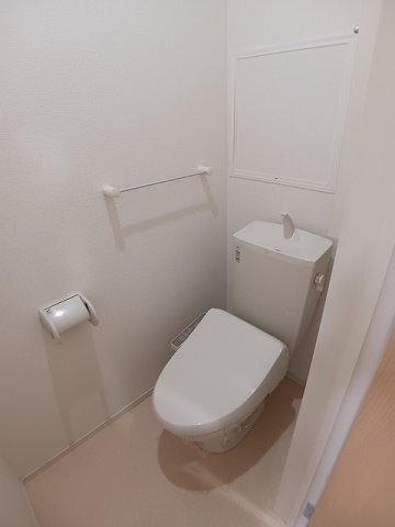 ����5
