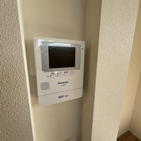 ����14