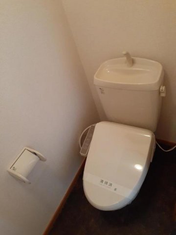 ����5