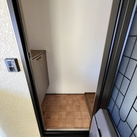 ����6