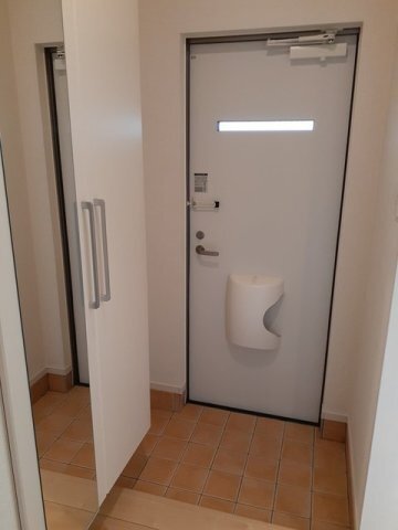 ����6
