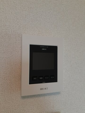 ����11