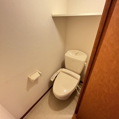 ����13