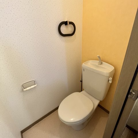����6