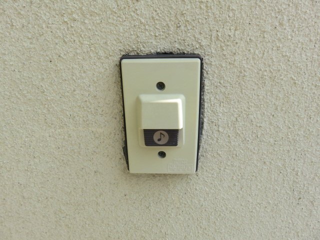 ����8