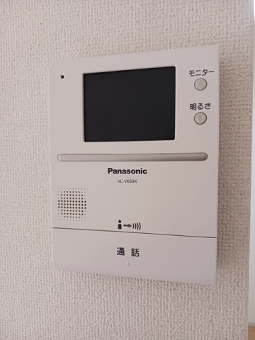 ����11