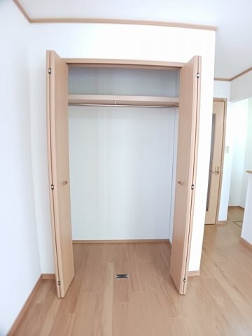 ����7