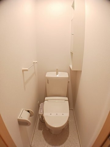 ����5