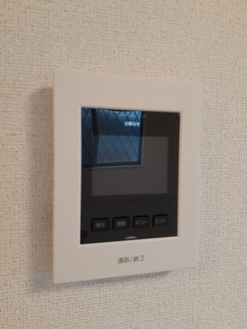 ����11