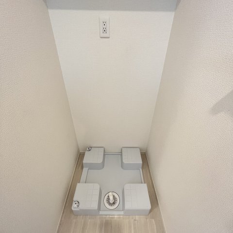 ����22