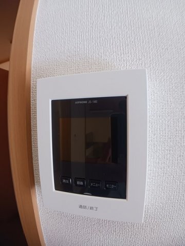 ����11