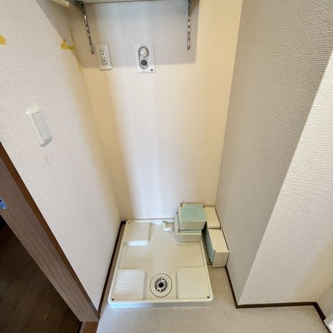 ����19
