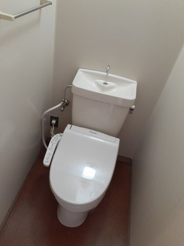 ����5