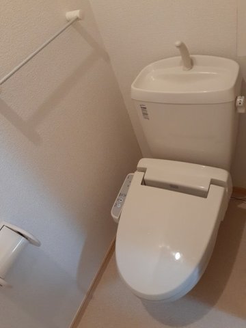����5