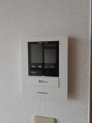 ����11