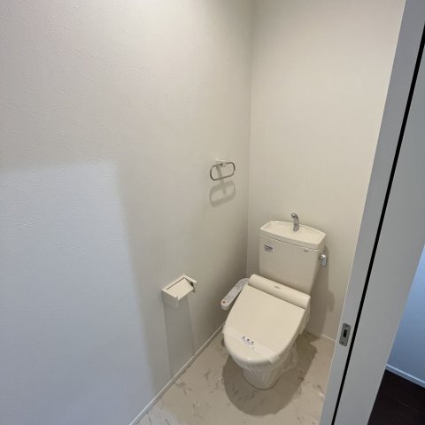 ����6