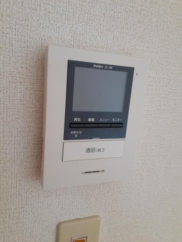 ����11