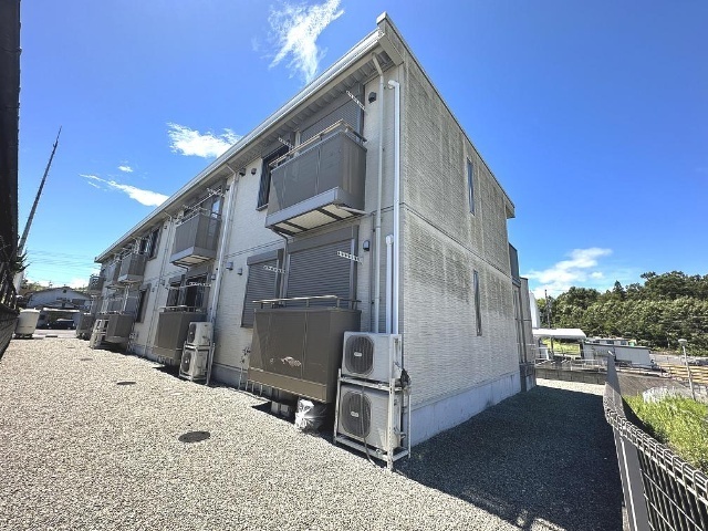 �O�d���ɉ�s�l�\�㒬�P�q