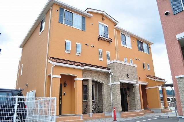 �ߓS�����@�j�[���u�w�i�k��25���j