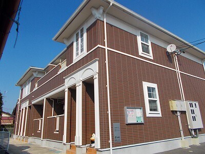 �O�d���ɉ�s�΃P�u�{���P�k�c�j