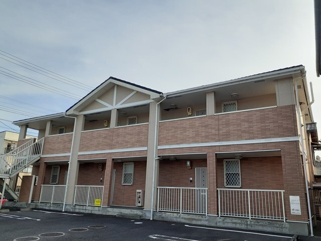 �O�d���ɉ�s��쐼��蒬�P�j