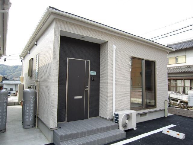 �O�d���ɉ�s���ߋ�P�k�c�j