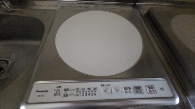����15