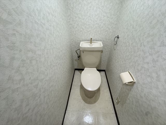 ����5