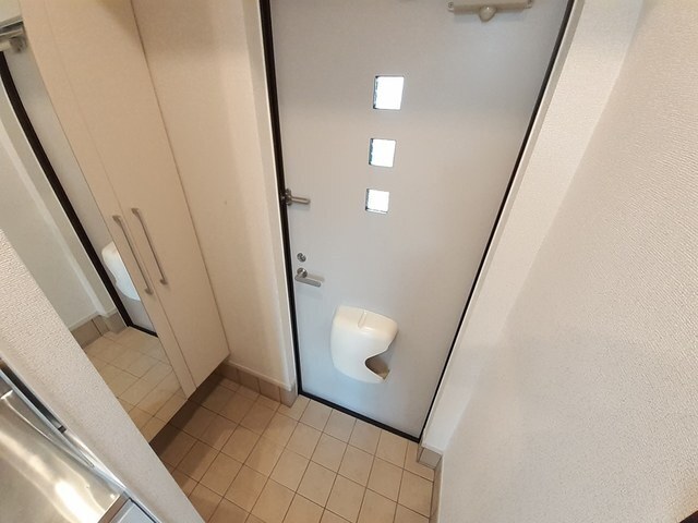 ����6