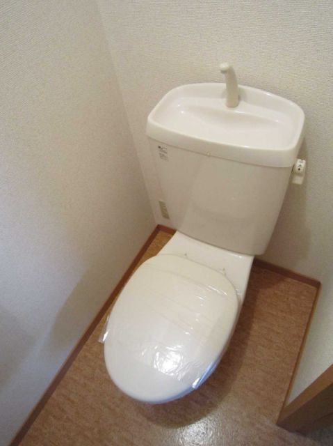 ����5