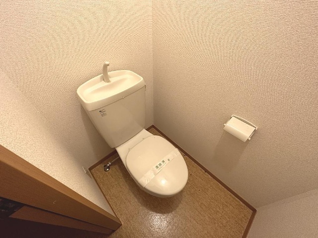 ����5