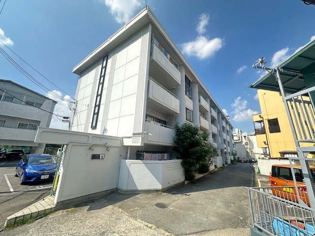 ���{���s�������䍂��P���ڂR�c�j